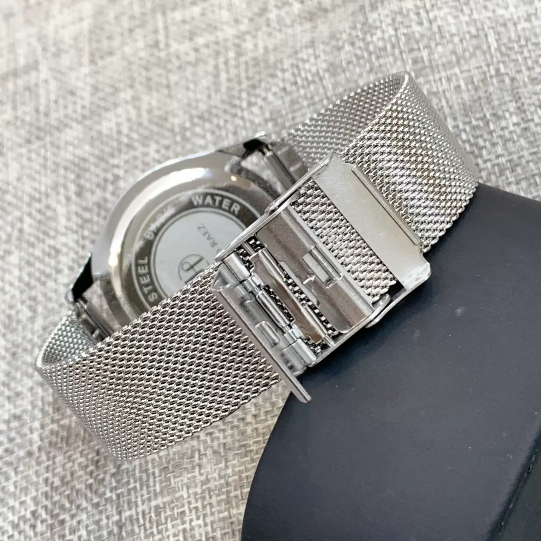 Men's Stainless Steel Mesh Watch White Dial Waterproof — feature 24