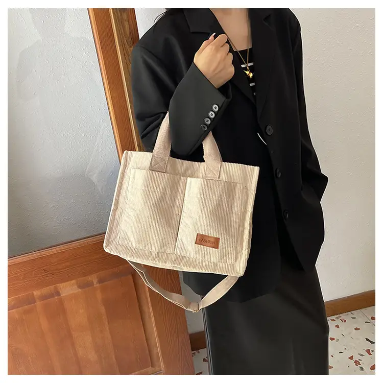 Women's Large Capacity Velvet Shoulder Crossbody Bag — feature 14