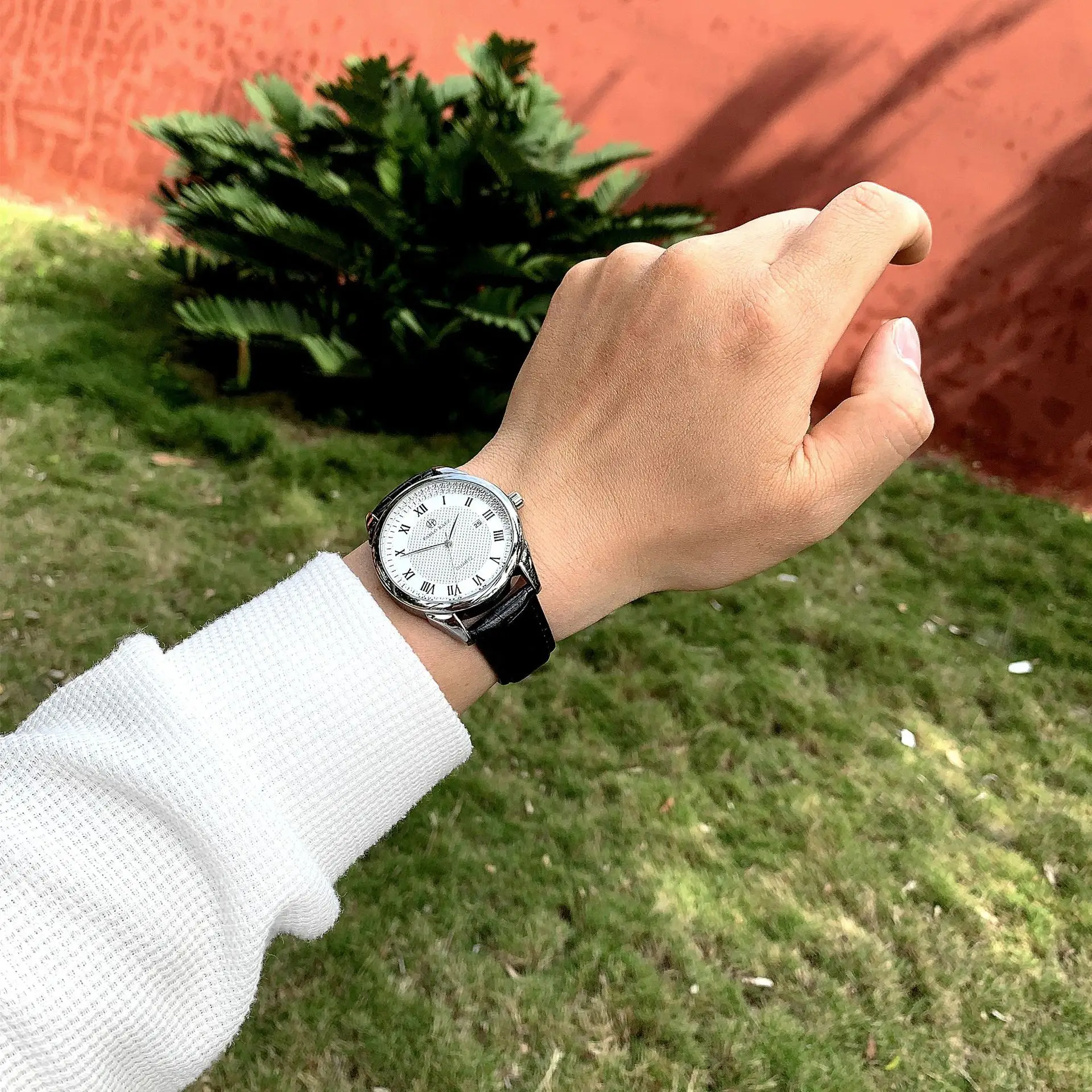 Men's Stainless Steel Quartz Watch Black Leather Strap — feature 12