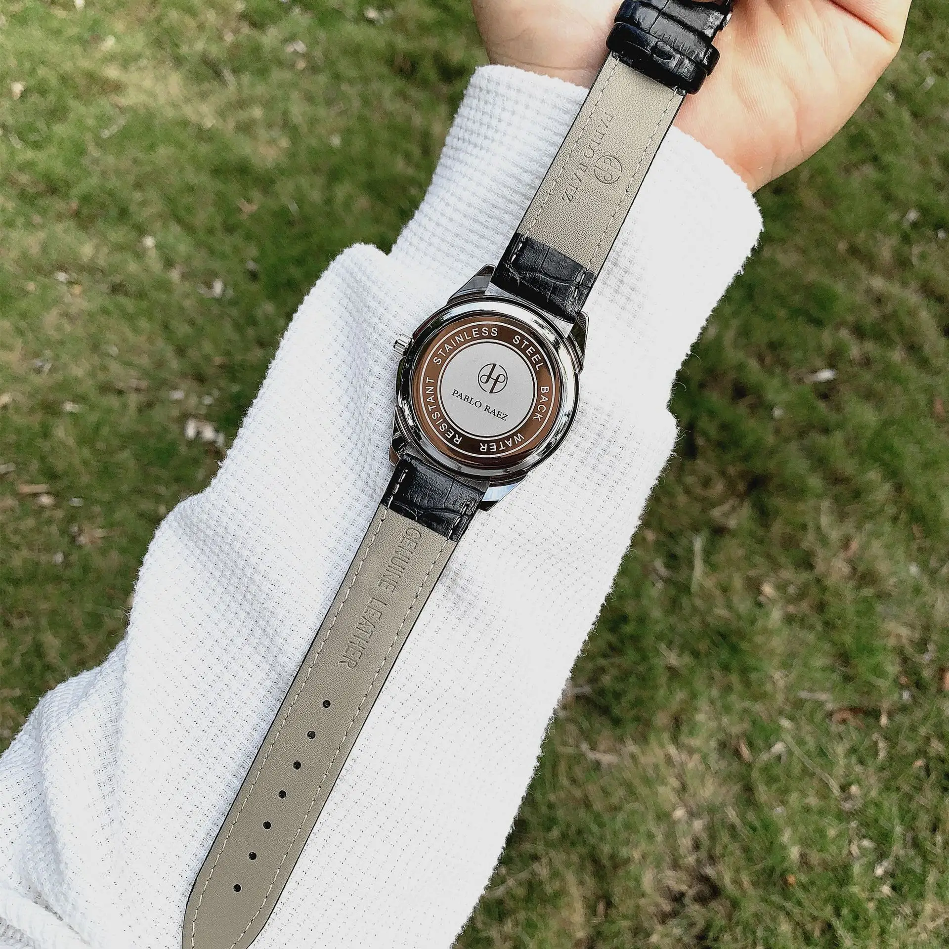 Men's Stainless Steel Quartz Watch Black Leather Strap — feature 14