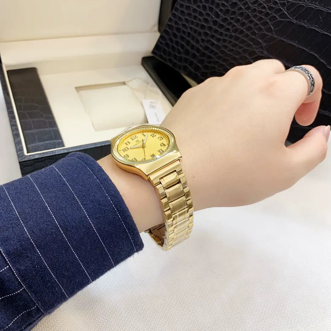 Luxury Gold Watch Calendar Digital Scale Walking Time for Men Women — feature 21