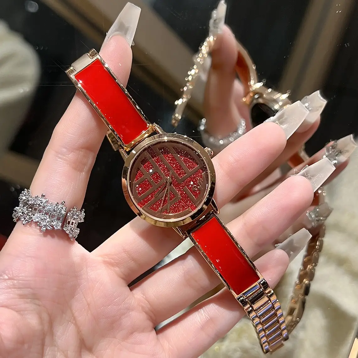 Red Chinese Palace Fuzi Women's Watch - Image 3