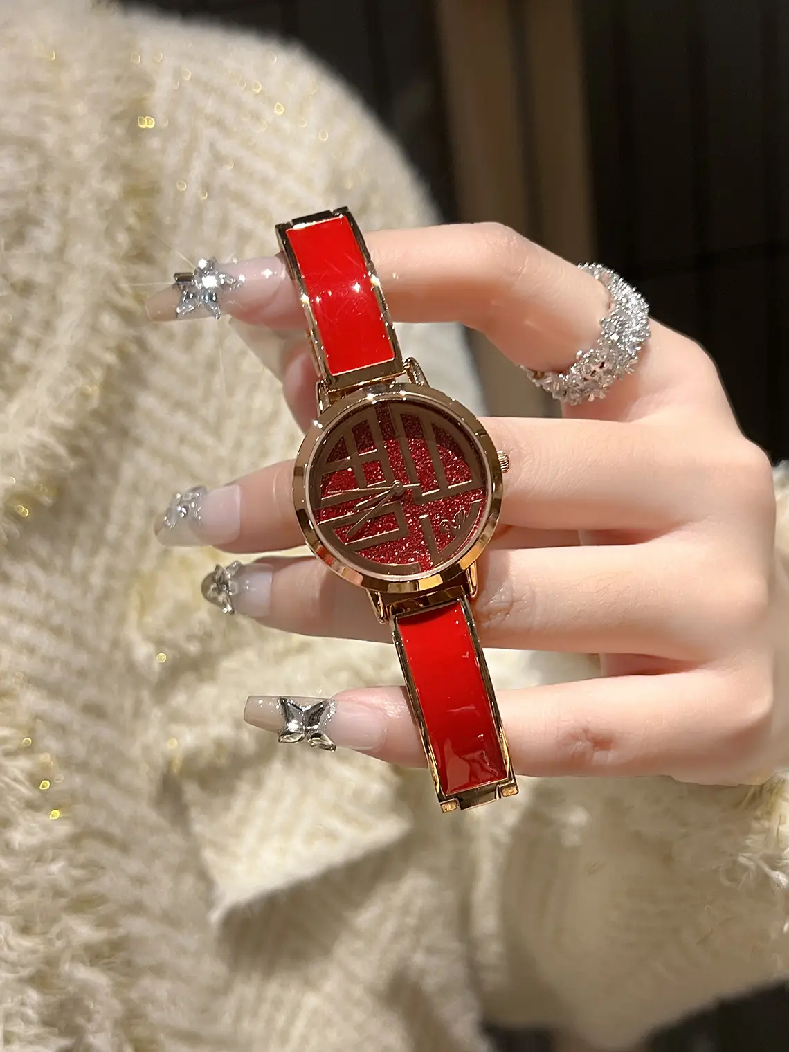 Red Chinese Palace Fuzi Women's Watch — feature 1