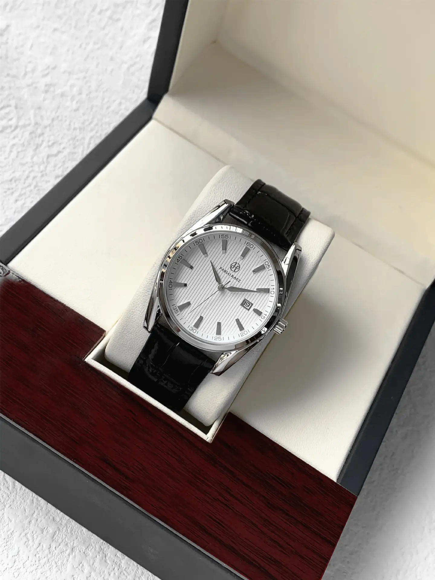 Men's Waterproof Quartz Watch with Stainless Steel Case — feature 16