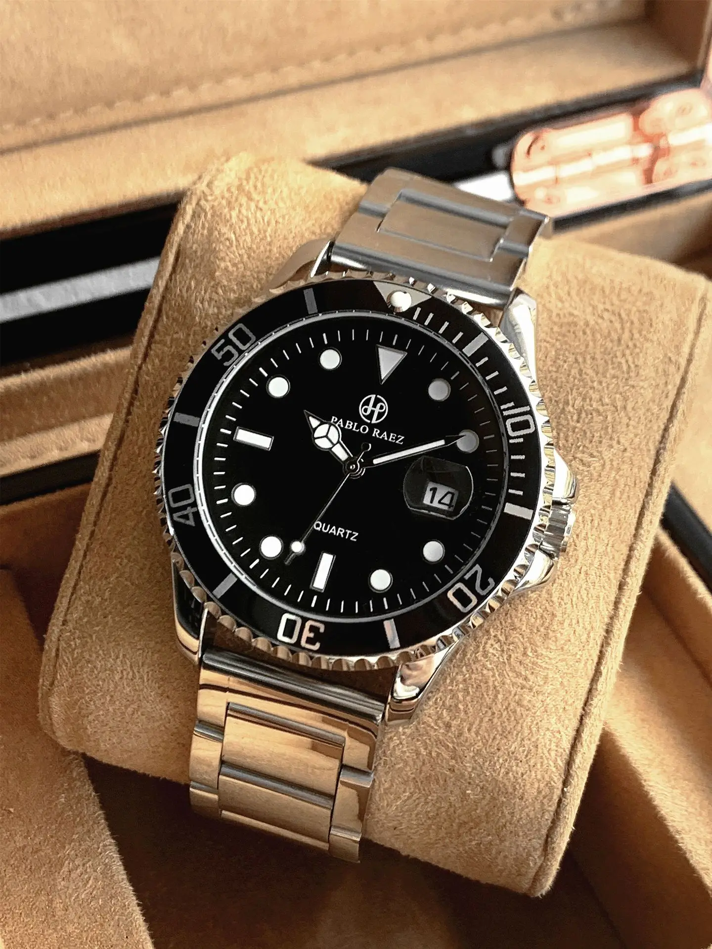 Men's Quartz Watch with Butterfly Buckle & Luminous Dial — feature 15
