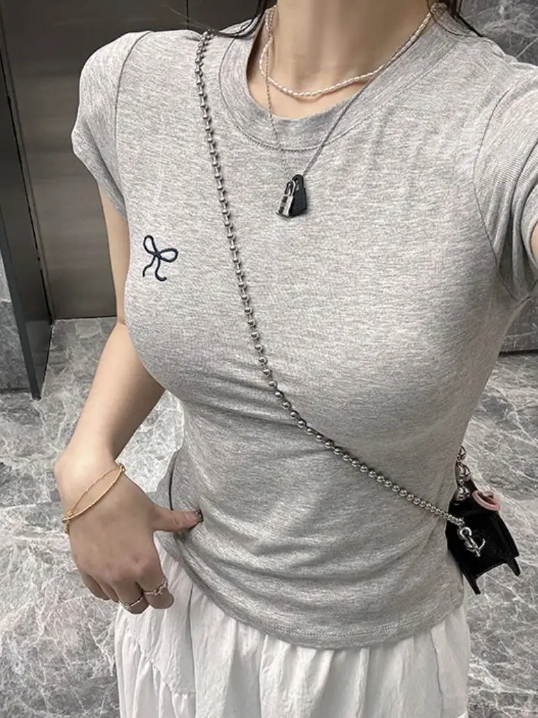 Ins Pure Desire Embroidery Summer Slim Short-Sleeved T-Shirt for Women Korean Style Bow Round Neck Contrasting Color Bottoming Top for Women Wholesale — feature 2