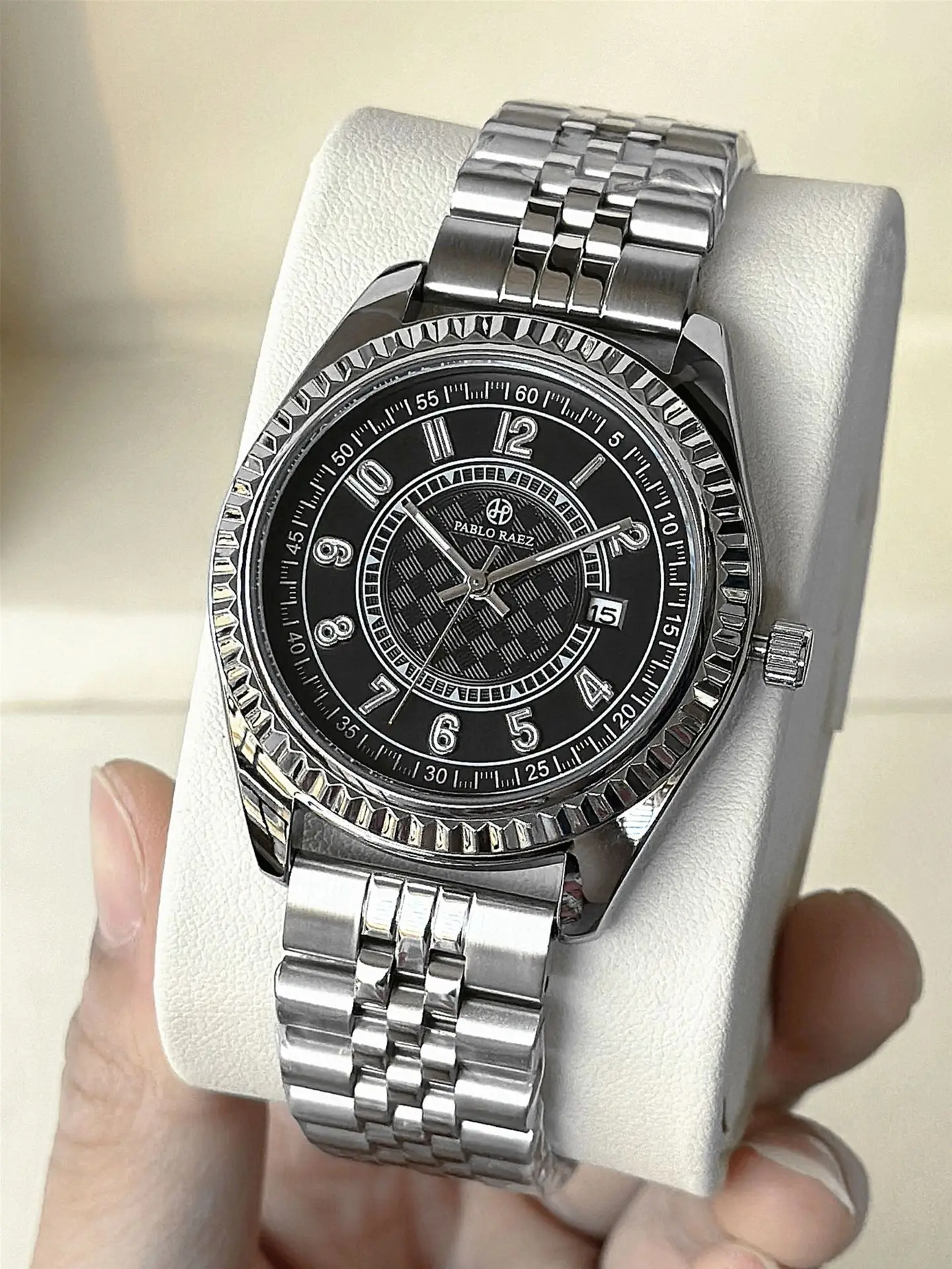Men's Stainless Steel Calendar Watch with Luminous Dial — feature 9