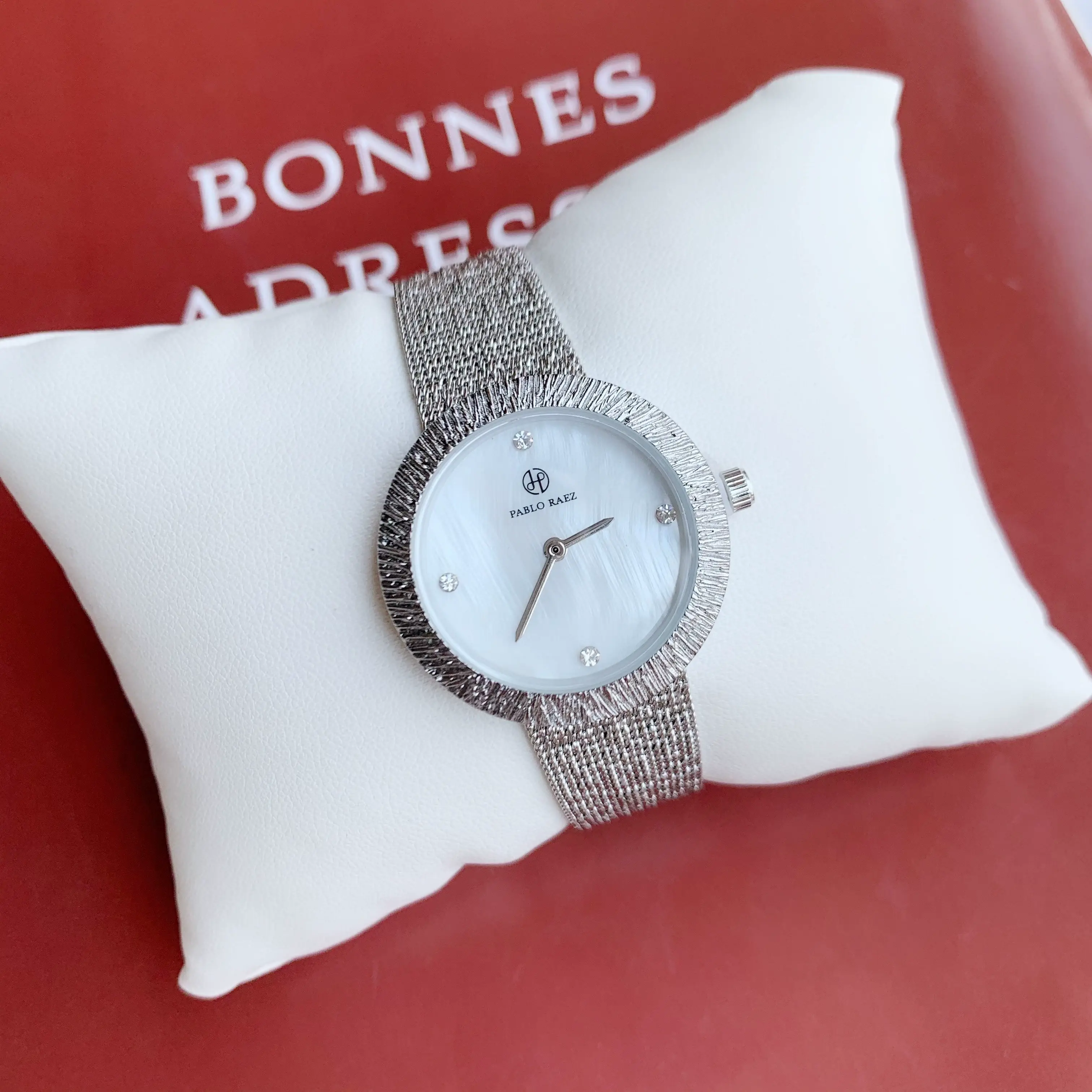 Elegant Silver Steel Watch for Women with Wind Resistant Design — feature 12