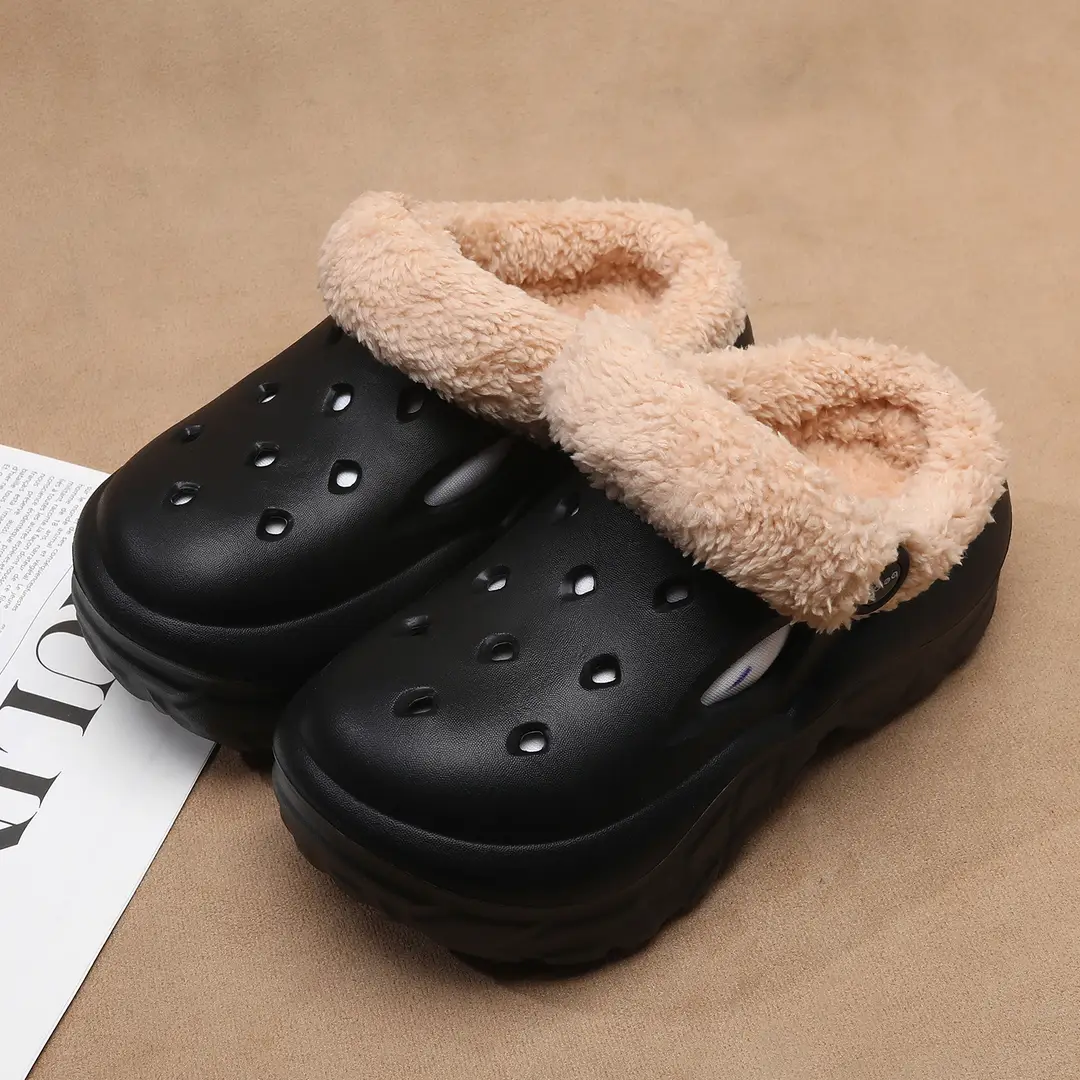Women's Autumn and Winter Clogs with Plush Lining, Thickened and Warm Cotton Slippers, Height-Increasing Thick-Soled Non-Slip Eva Outdoor Closed-Toe Cotton Shoes Wholesale
