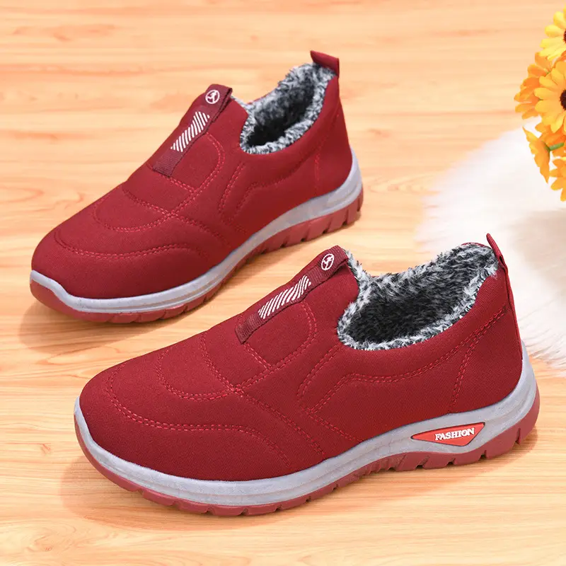 Winter women's cotton shoes middle-aged and elderly fleece-lined thickened mountaineering bottom warm cotton shoes one pedal flat snow boots wholesale - Image 8
