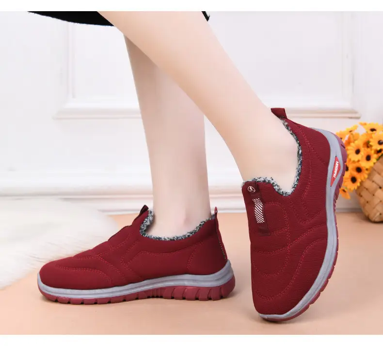 Winter women's cotton shoes middle-aged and elderly fleece-lined thickened mountaineering bottom warm cotton shoes one pedal flat snow boots wholesale — feature 13