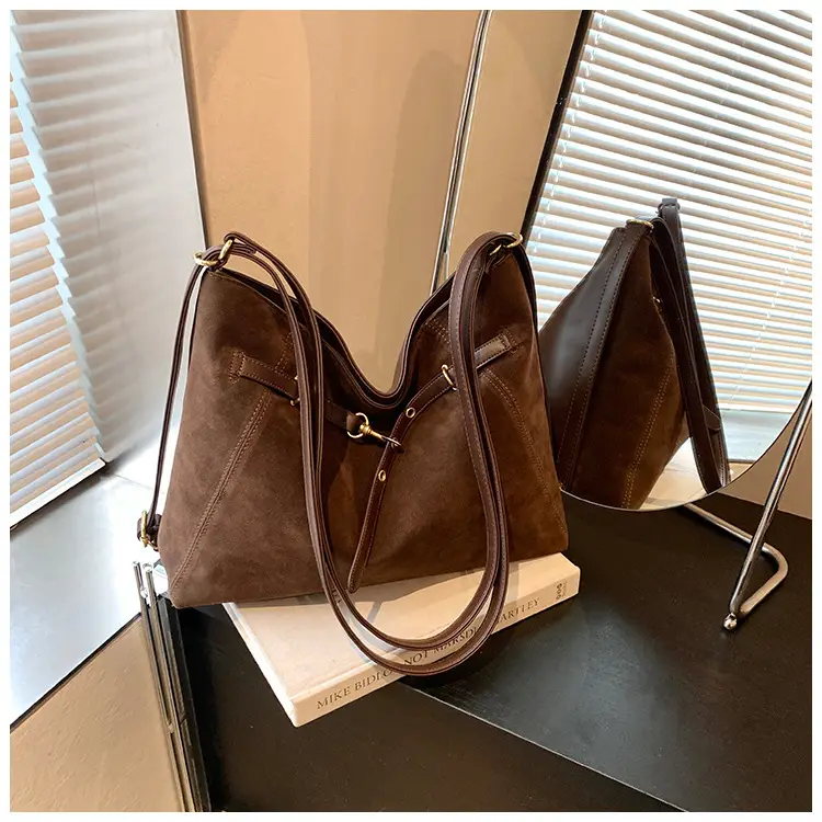 Brown Leather Shoulder Tote Bag for Women 2024 — feature 32