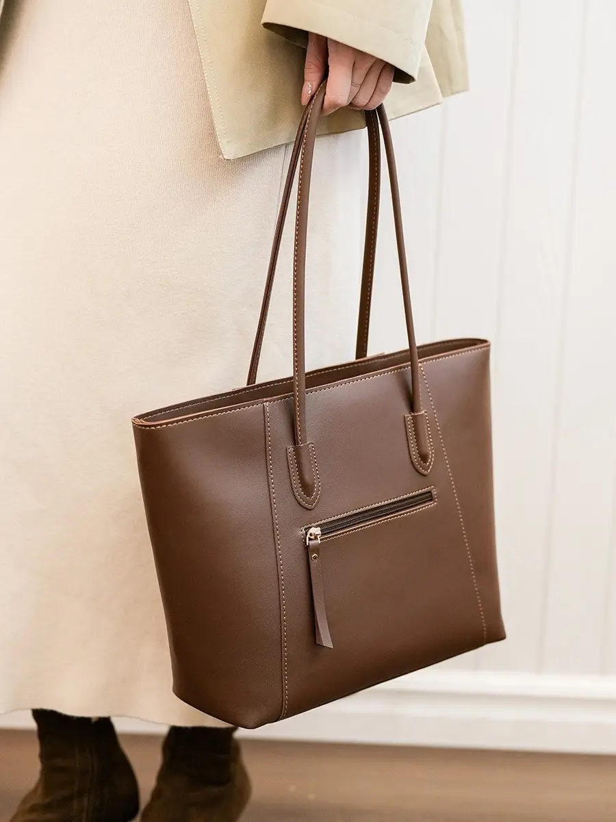 Brown Large Capacity Women's Tote Bag Shoulder Handbag - Image 7