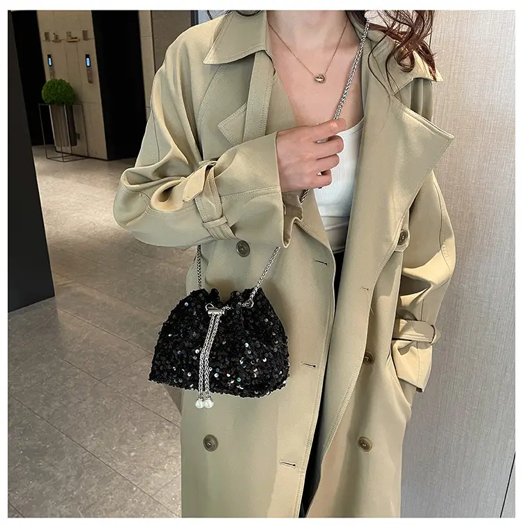 Black Sequin Chain Crossbody Bag for Women — feature 18