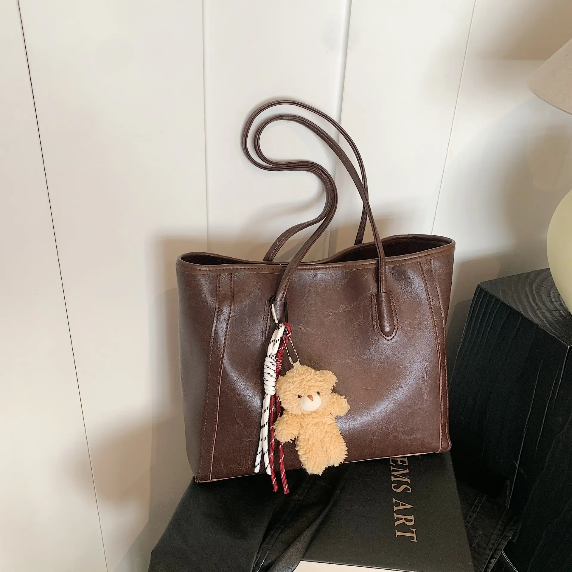 Vintage Women's Shoulder Bag Beige 2024 New Autumn Winter - Image 5