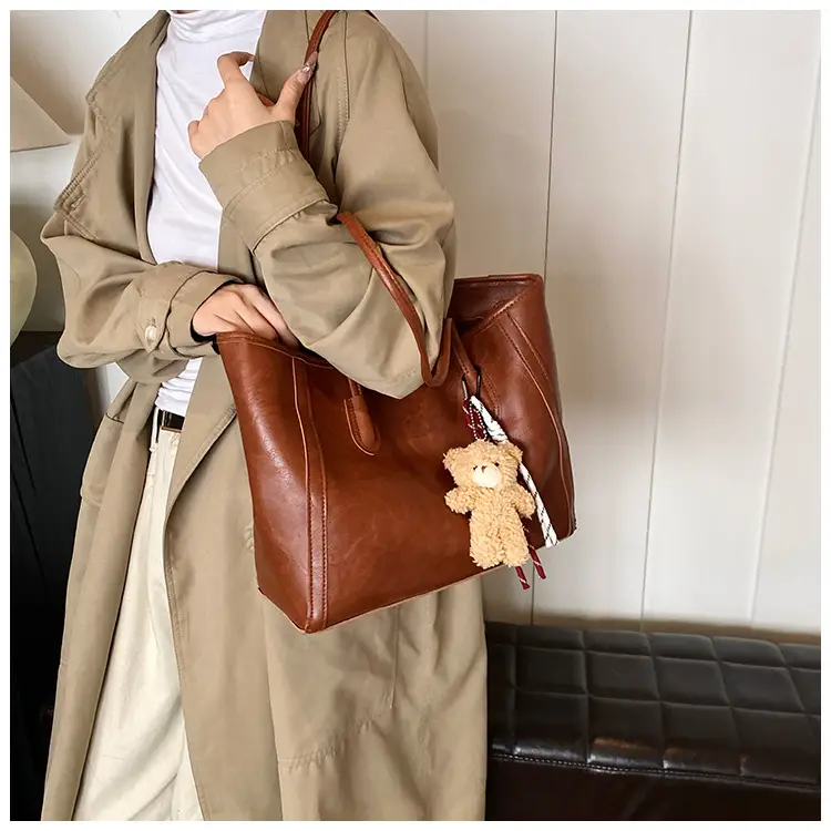 Vintage Women's Shoulder Bag Beige 2024 New Autumn Winter — feature 12