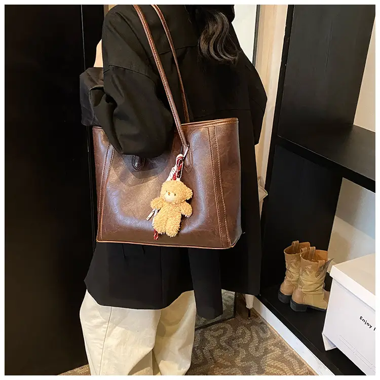 Vintage Women's Shoulder Bag Beige 2024 New Autumn Winter — feature 20