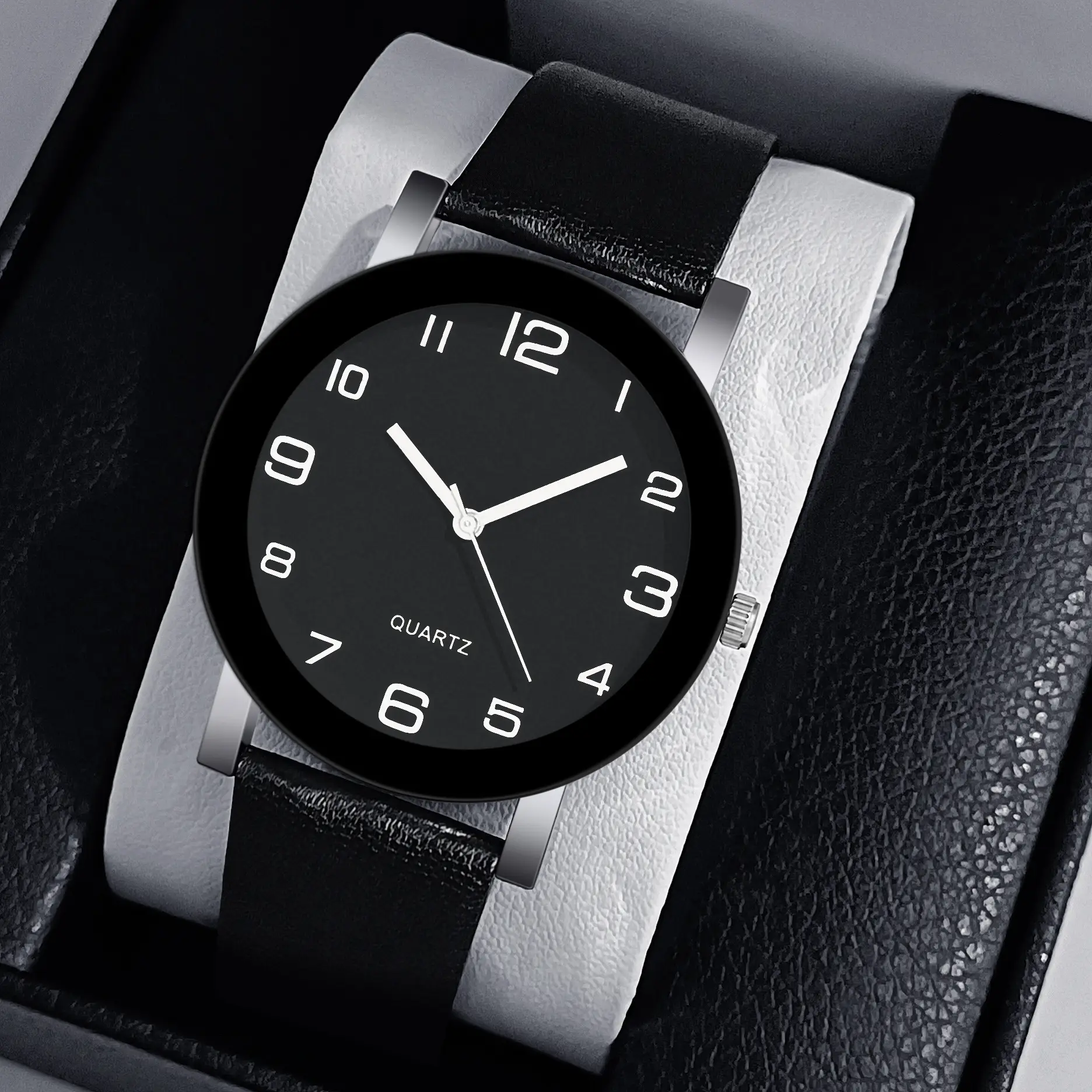 White Quartz Watch for Men Casual Style — feature 3