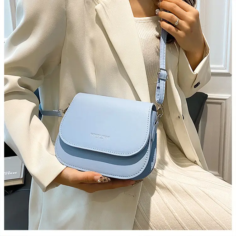 2024 Korean Black Crossbody Shoulder Bag for Women — feature 14