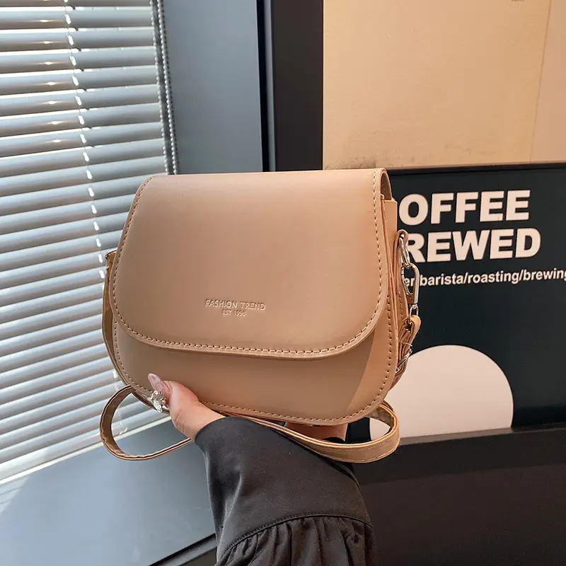 2024 Korean Black Crossbody Shoulder Bag for Women - Image 4