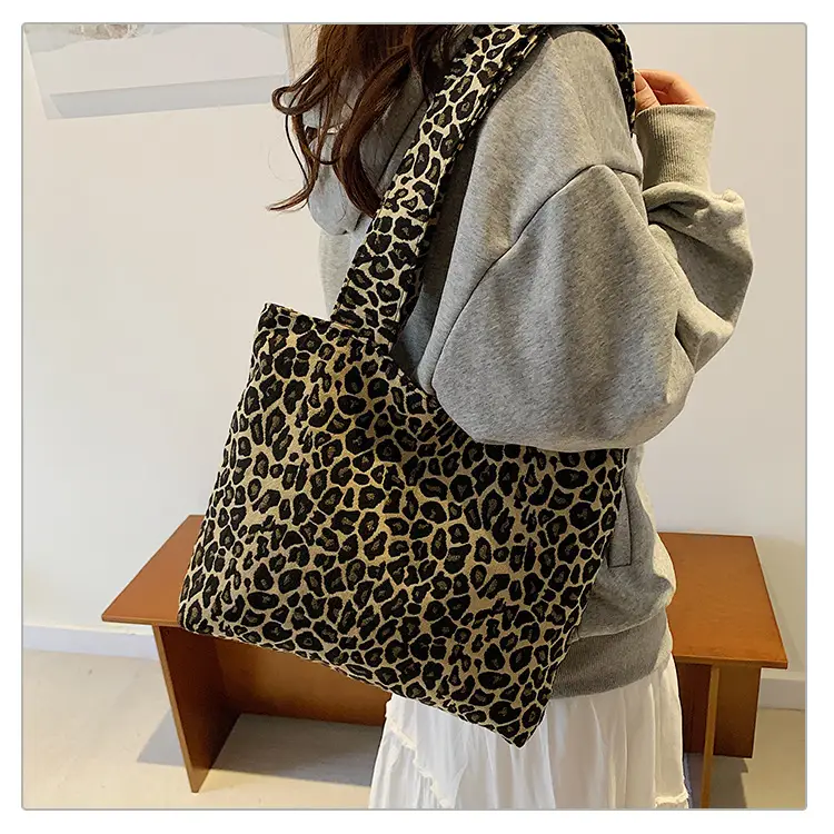 Women Leopard Print Tote Bag 2024 — feature 22