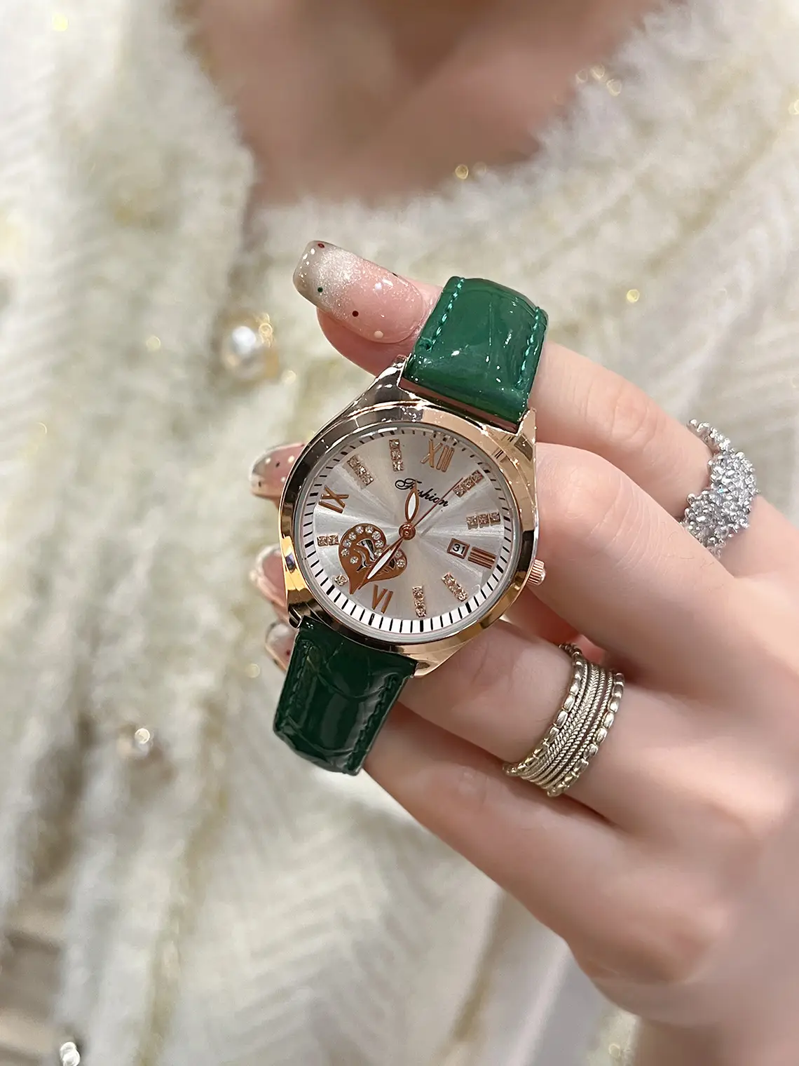 Women's Love Heart Peach Watch Quartz Waterproof - Image 3