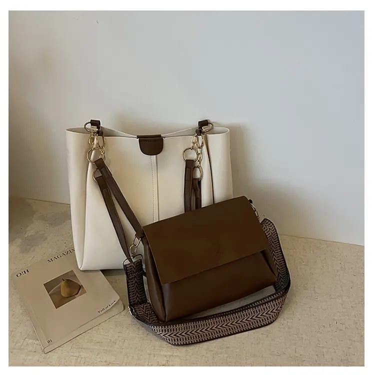 Black Retro Large Capacity Shoulder Bag with Wide Strap — feature 19
