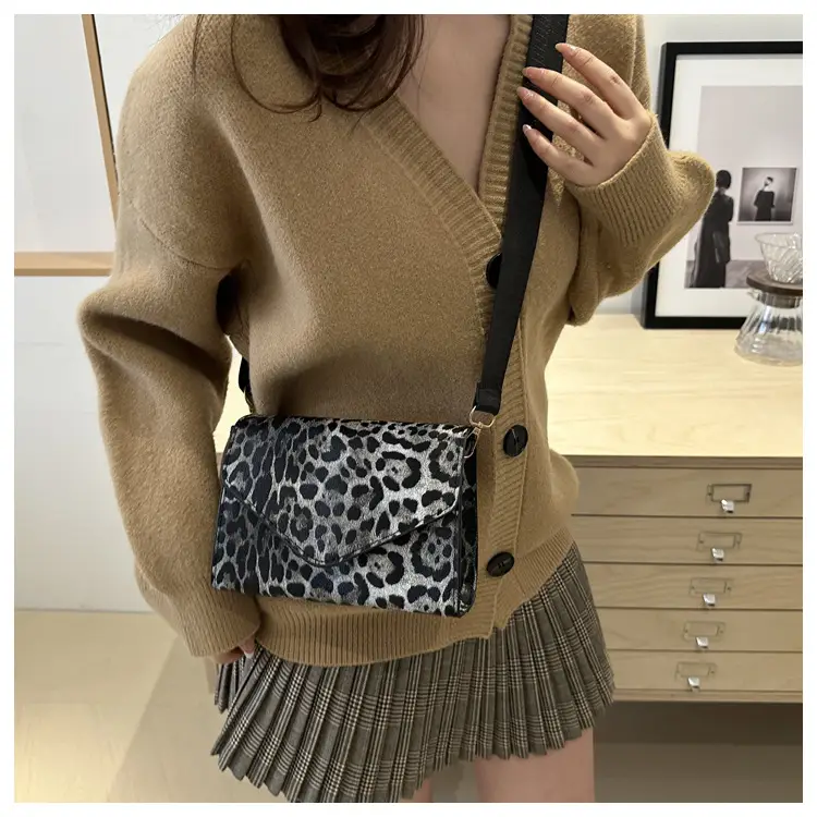 Leopard Print Textured Bag for Women 2024 — feature 14