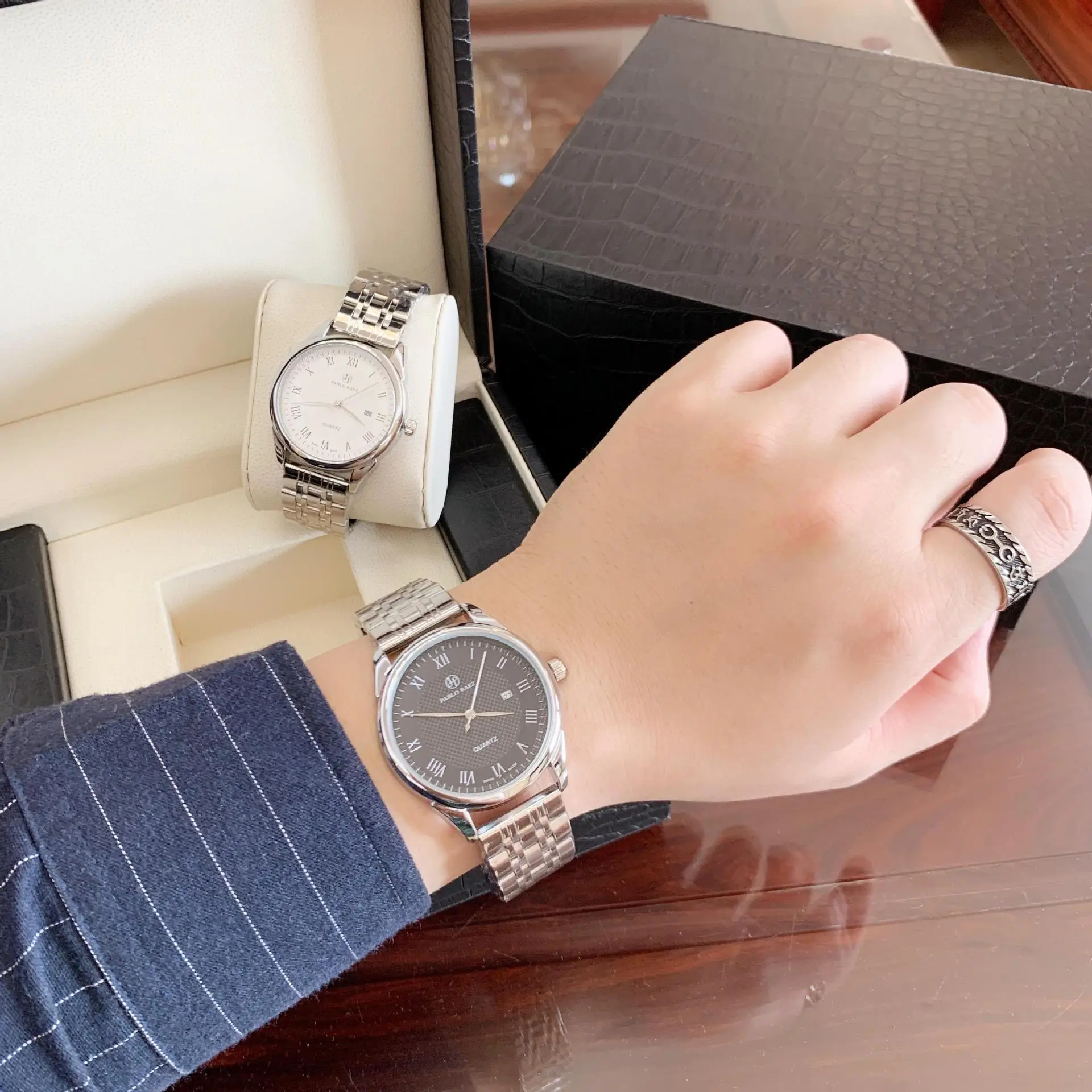 Men's Silver Quartz Watch with Stainless Steel Band - Image 6