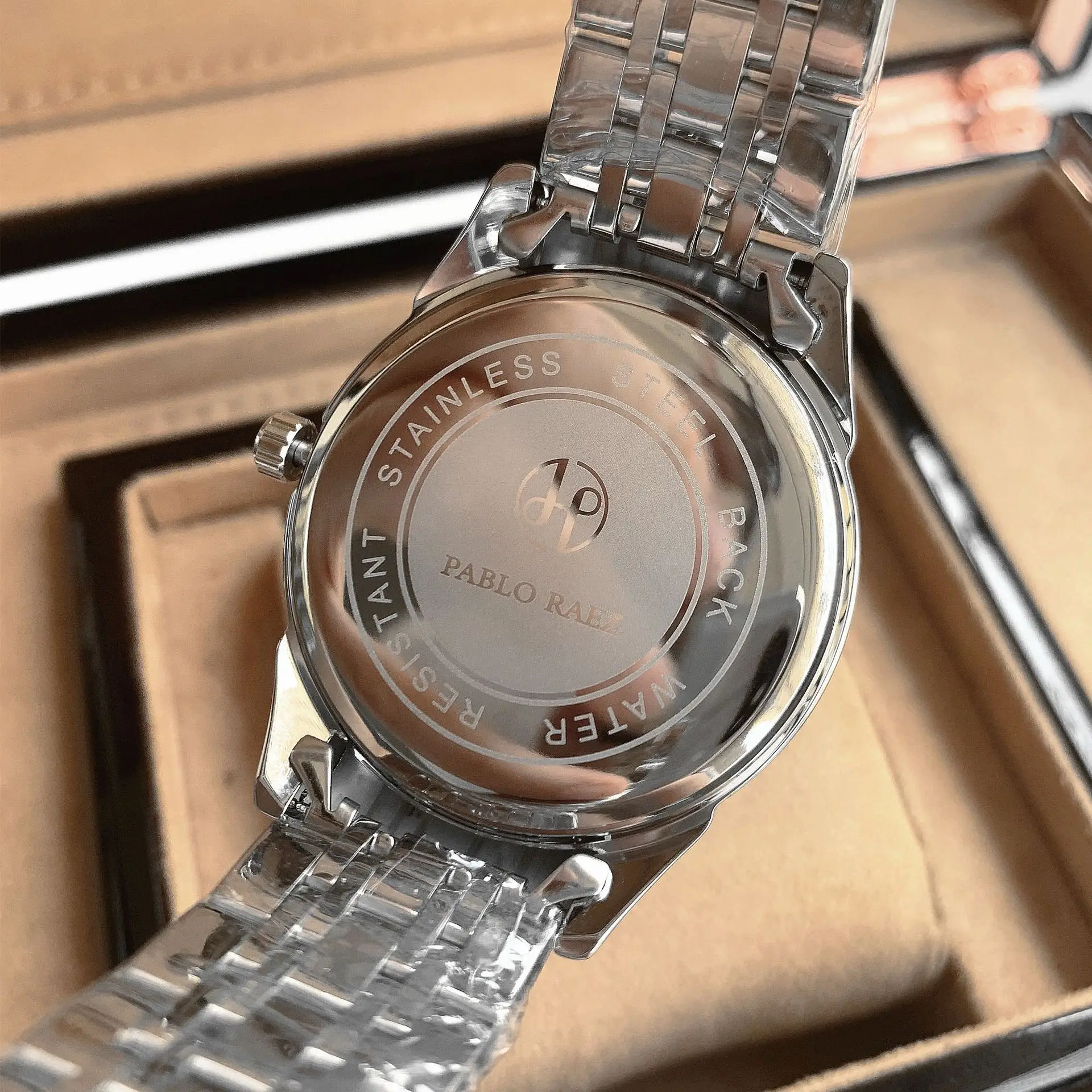 Men's Simple Quartz Watch with Brown Leather Strap
