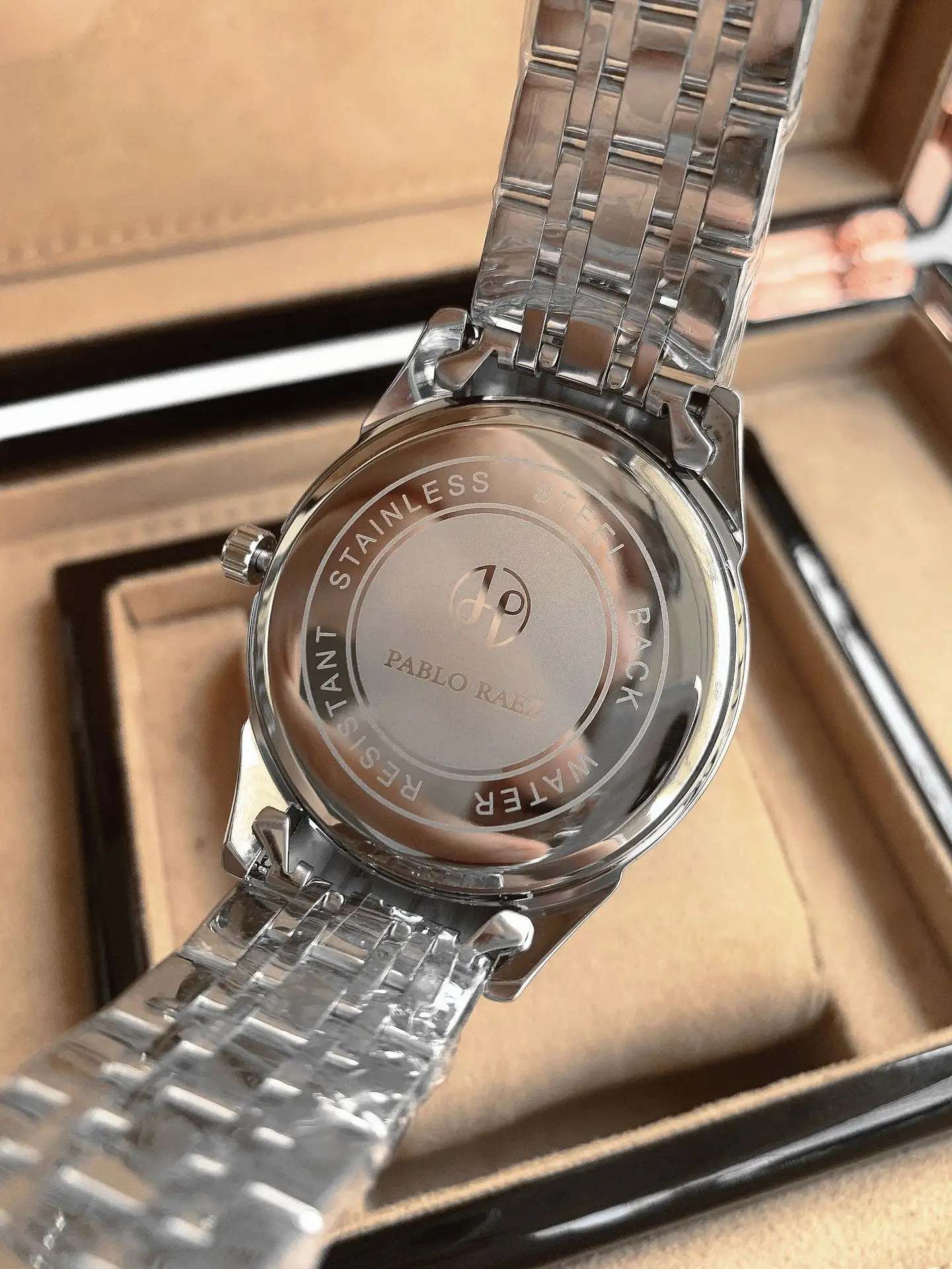 Men's Simple Quartz Watch with Brown Leather Strap — feature 16
