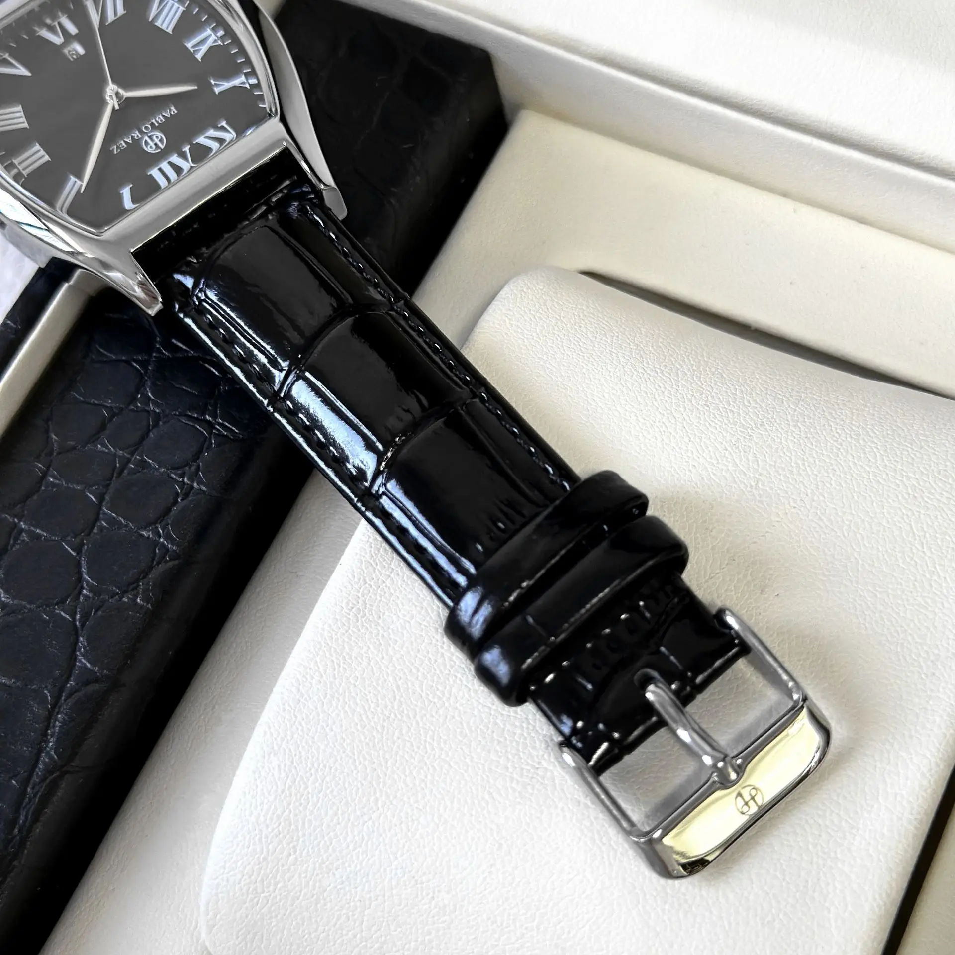 Waterproof Belt Watch for Men Quartz Elegant Gift