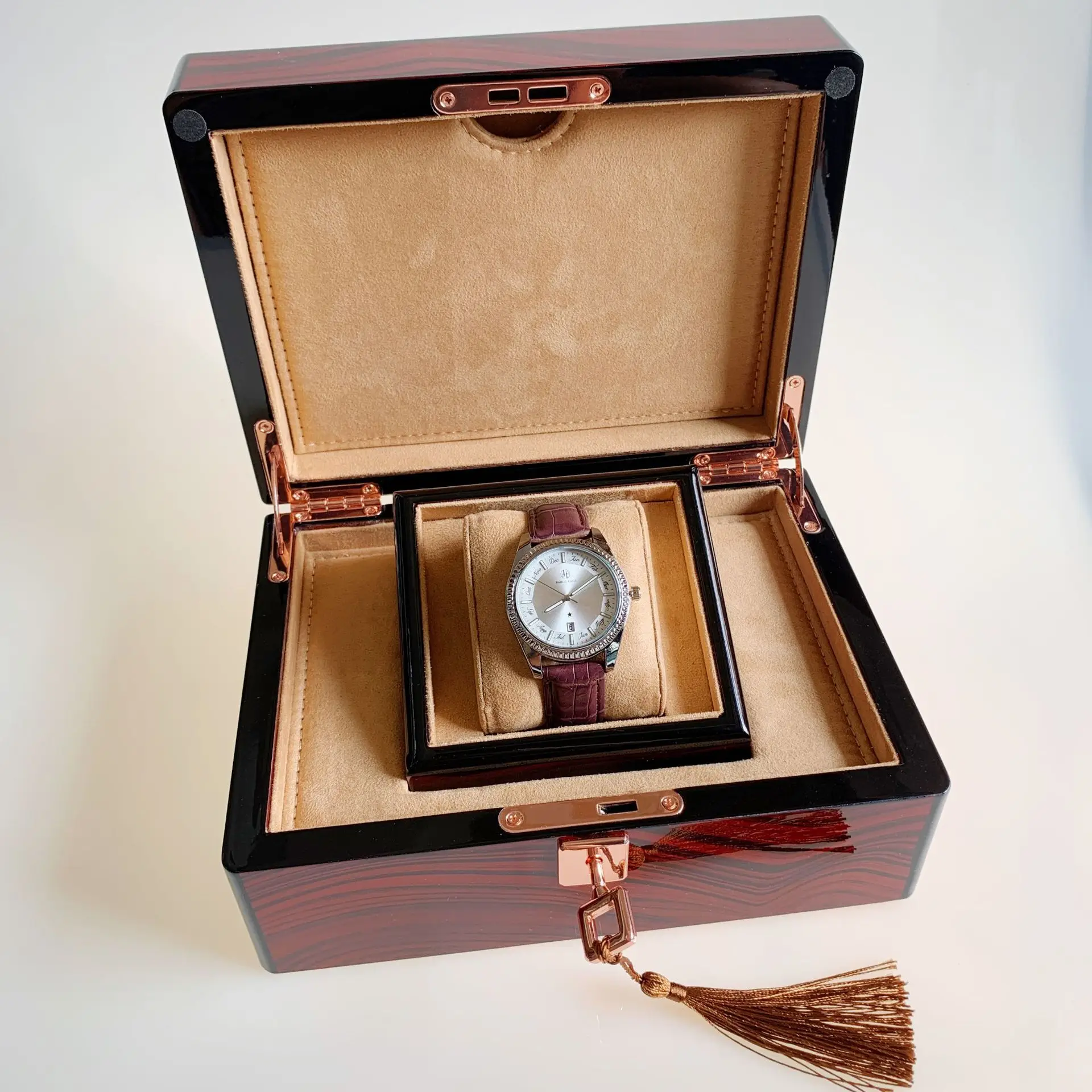 Men's Quartz Watch with Purple Belt & Crystal Dial — feature 12