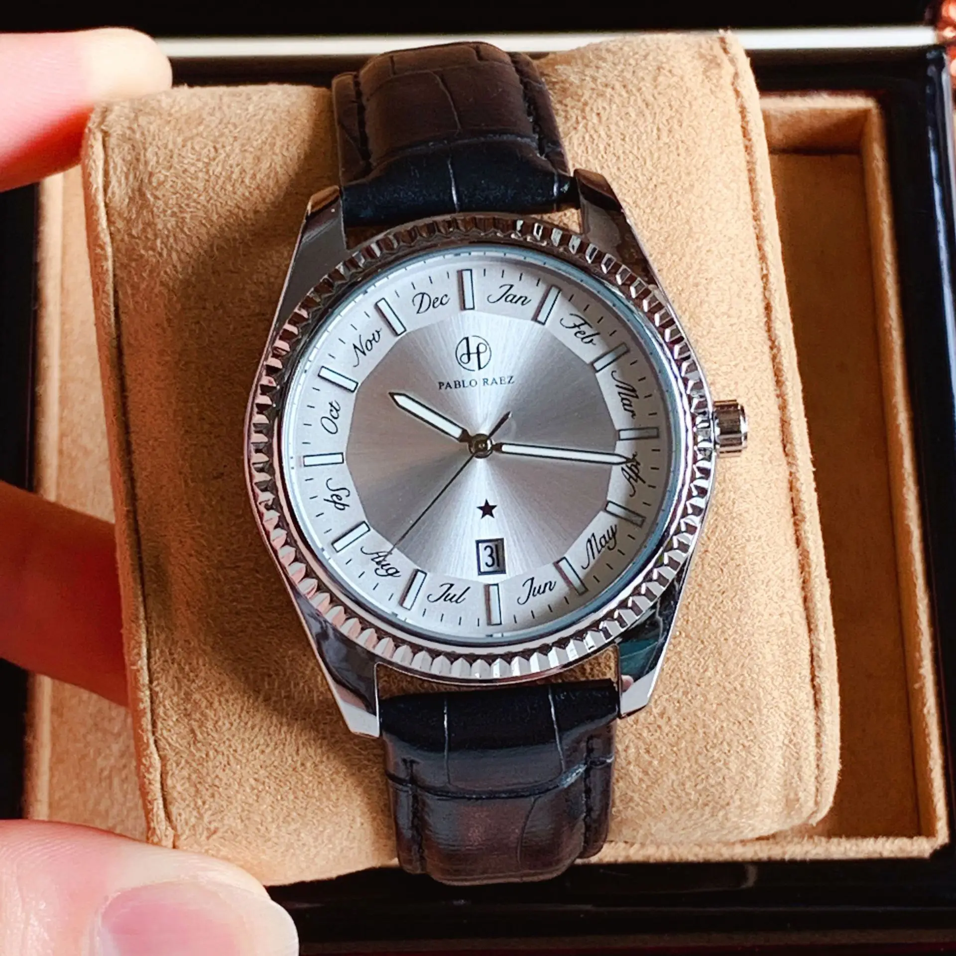 Men's Quartz Watch with Purple Belt & Crystal Dial — feature 23
