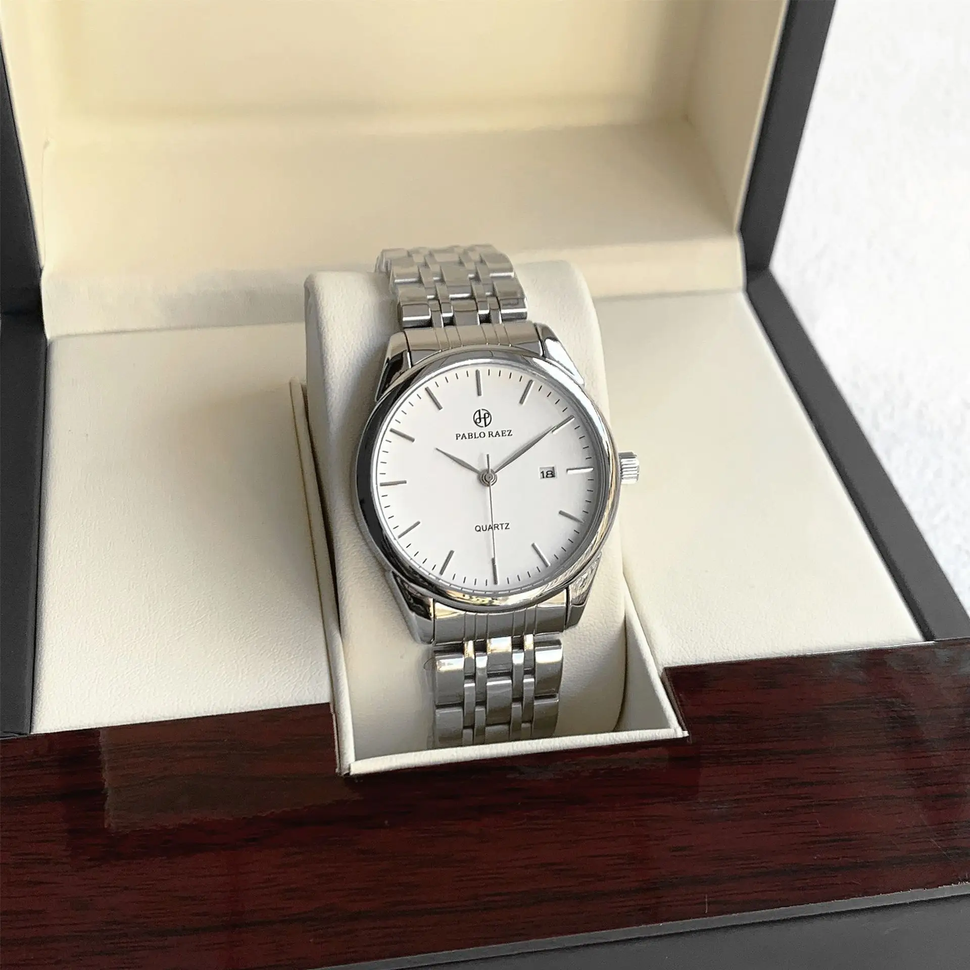 Men's Steel Band Quartz Watch with Back Polish - Image 6