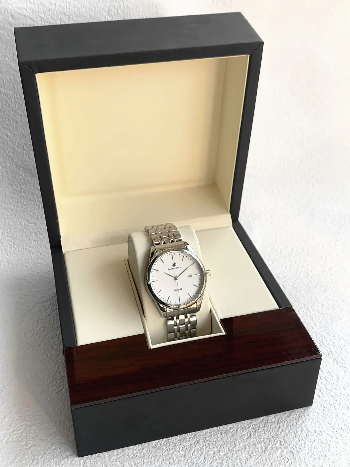 Men's Steel Band Quartz Watch with Back Polish — feature 6