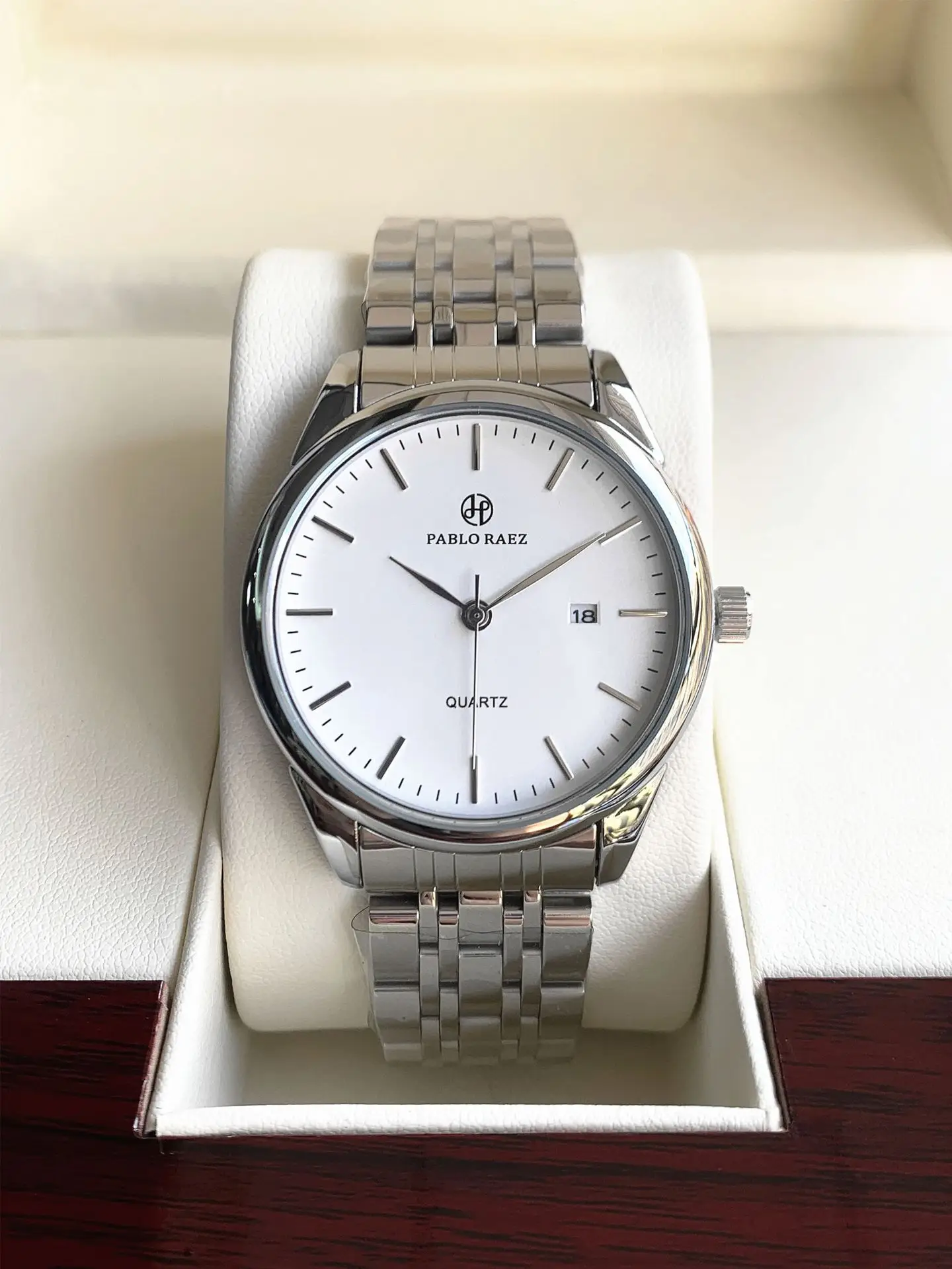 Men's Steel Band Quartz Watch with Back Polish — feature 8