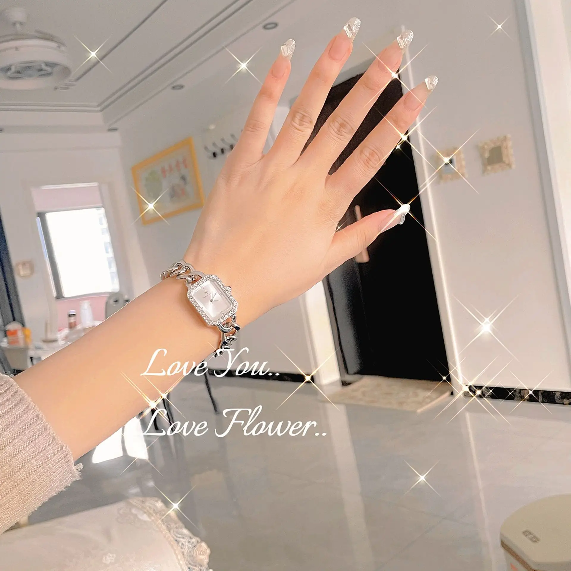 Women's Gold Chain Watch with Diamond Frame — feature 18