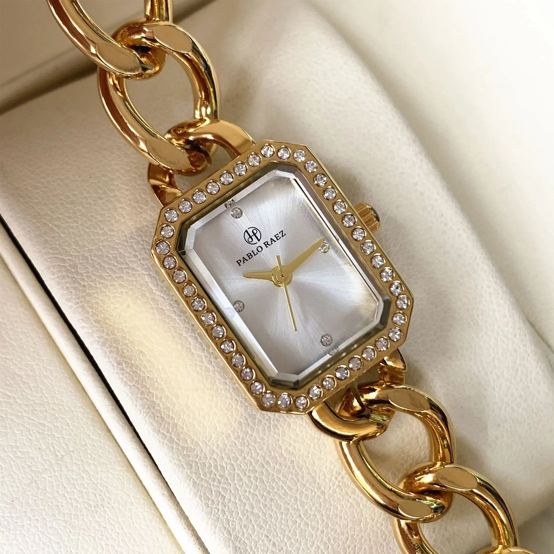 Ladies Waterproof Gold Bracelet Watch Tuhao - Image 10
