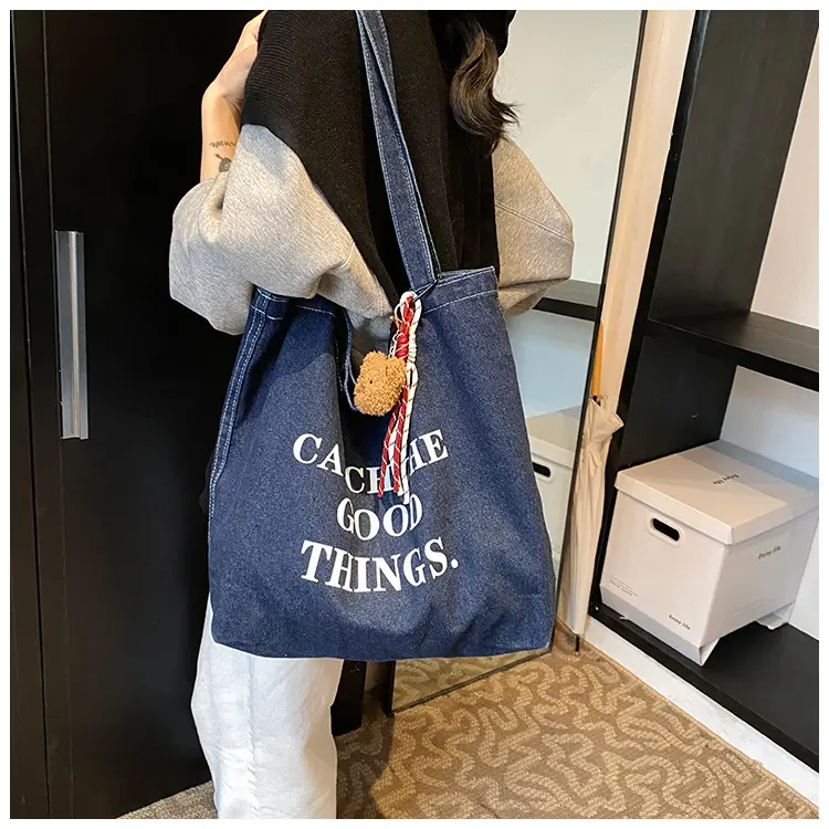 Denim Tote Bag "Catch the Good Things" Black — feature 13