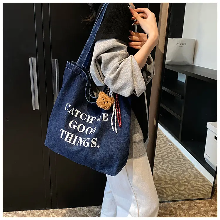 Denim Tote Bag "Catch the Good Things" Black — feature 15