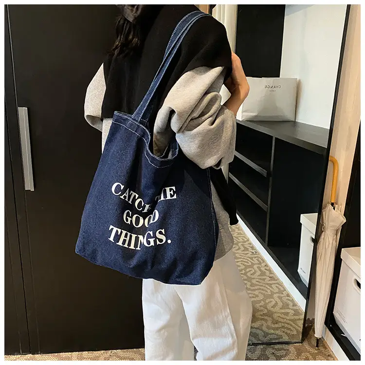 Denim Tote Bag "Catch the Good Things" Black — feature 21