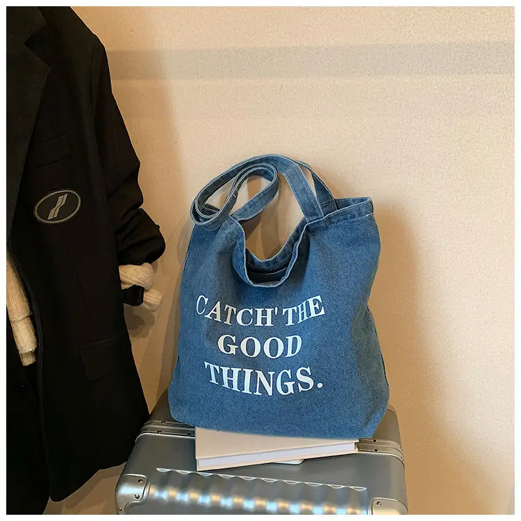 Denim Tote Bag "Catch the Good Things" Black — feature 32