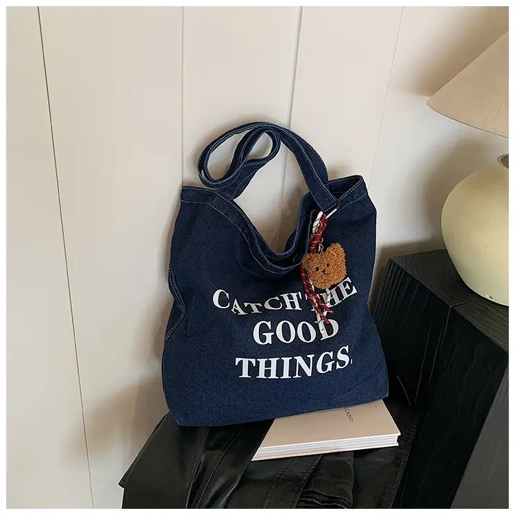 Denim Tote Bag "Catch the Good Things" Black — feature 41