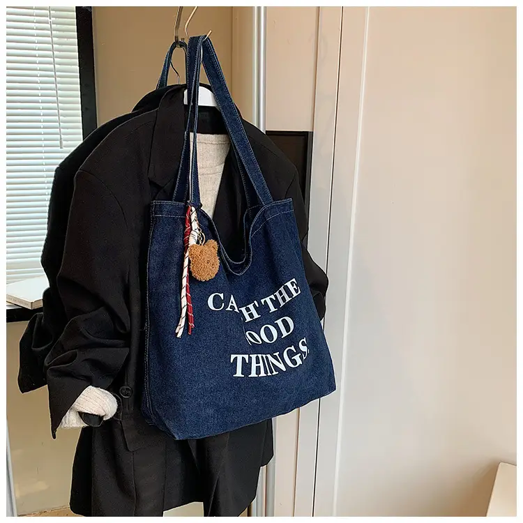 Denim Tote Bag "Catch the Good Things" Black — feature 43