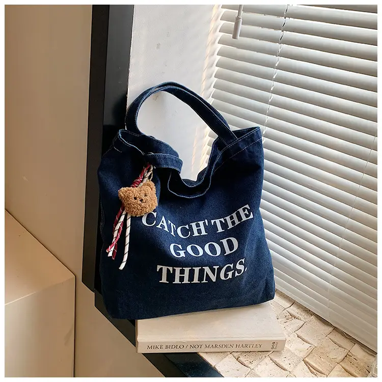 Denim Tote Bag "Catch the Good Things" Black — feature 44