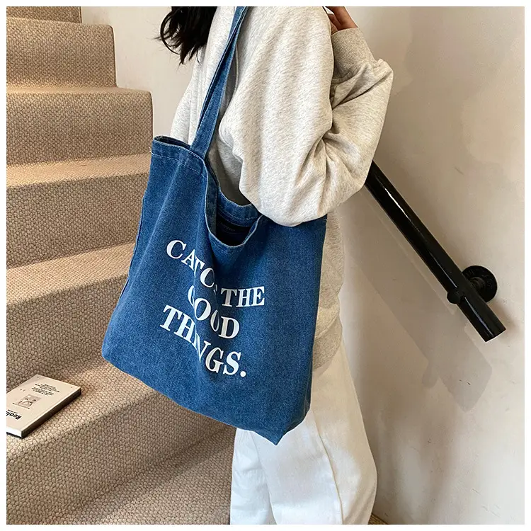 Denim Tote Bag "Catch the Good Things" Black — feature 8