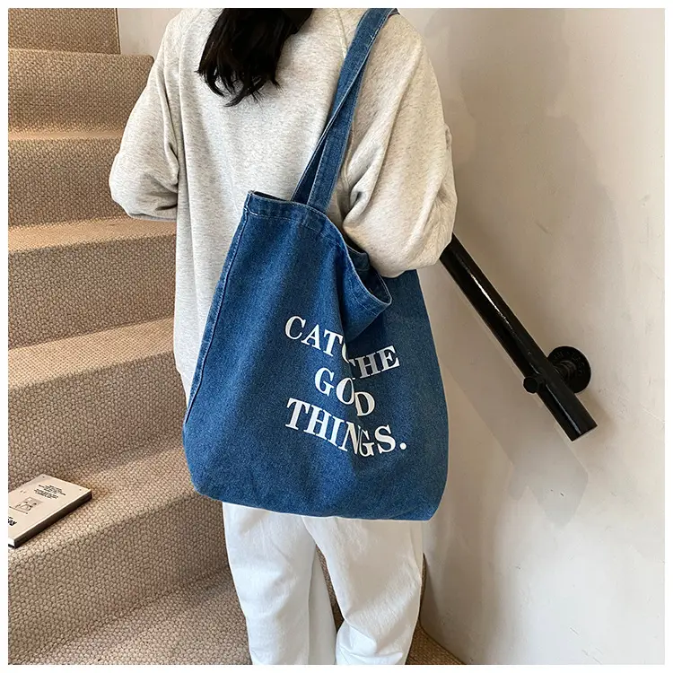 Denim Tote Bag "Catch the Good Things" Black — feature 9