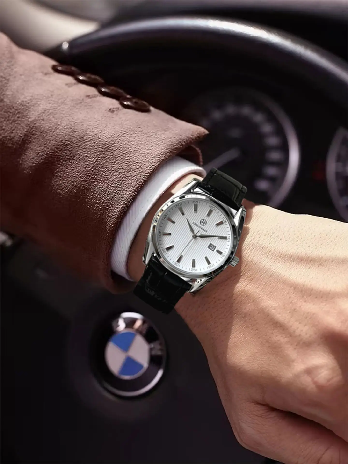 Men's Waterproof Black Dial Analog Watch with Leather Strap — feature 3