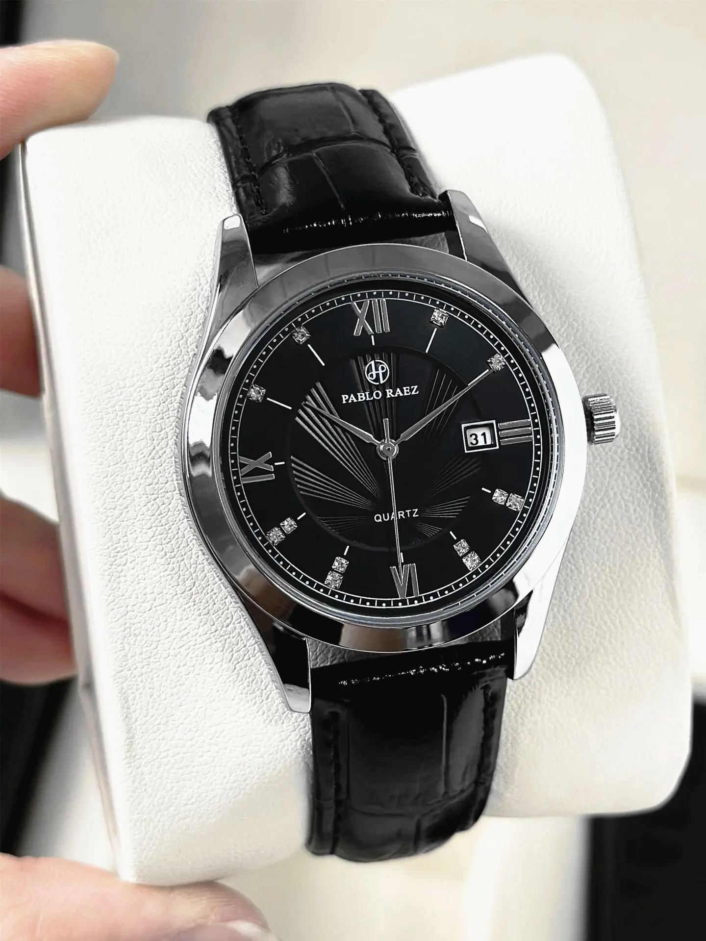 Men's Luxury Watch Black Dial Roman Numeral Stainless Steel — feature 9